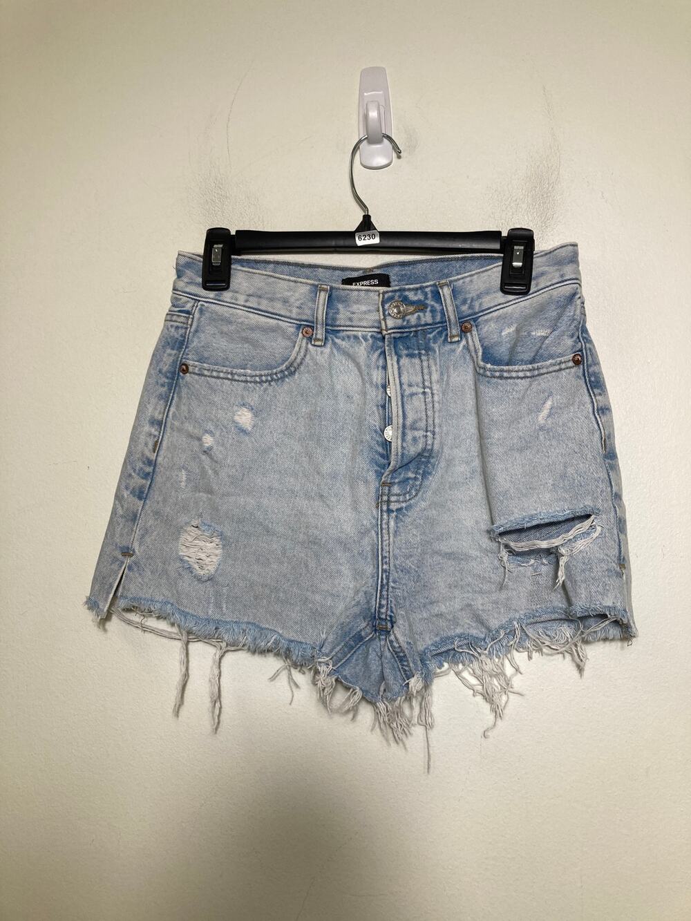 Express Light Blue Denim Button Fly High Rise Shorts Sz 4